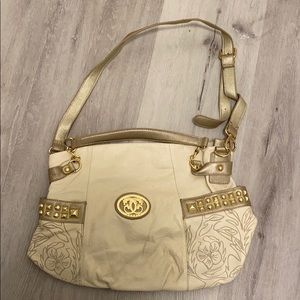 Sharif purse
